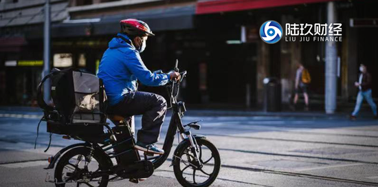 饿了么上线全能超市,当地生活再卷?