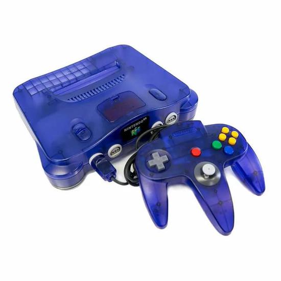 图24：Nintendo 64 游戏机，1996。