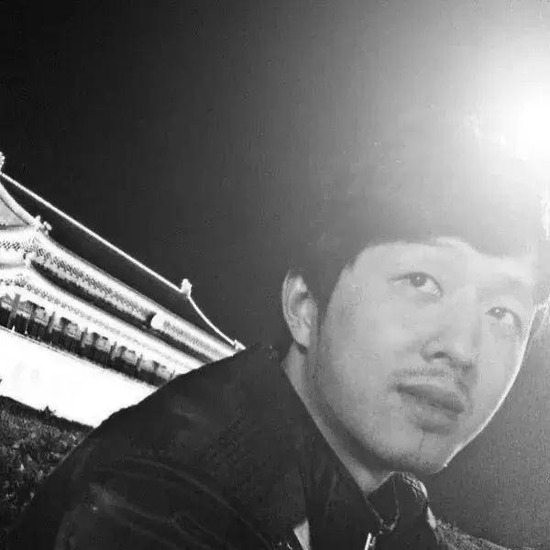 原锤子科技科技UI设计总监肖鹏,图源自网络