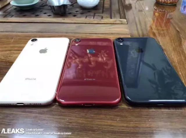 Slashleaks拿到的低价款iPhone,正常一点了吧?