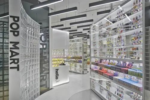 泡泡玛特新加坡旗舰店