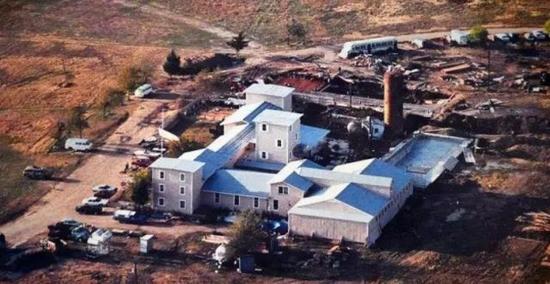 琼斯镇惨案与韦科惨案 比游戏剧情更可怕的现实邪教