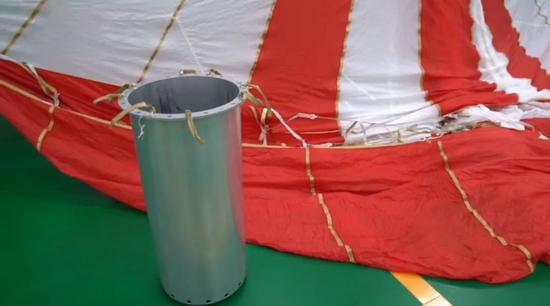 天问一号其实带了两顶降落伞|天问一号|火星|祝融