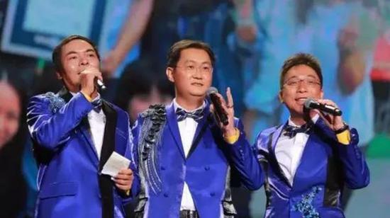 ▲张小龙与马化腾同台表演