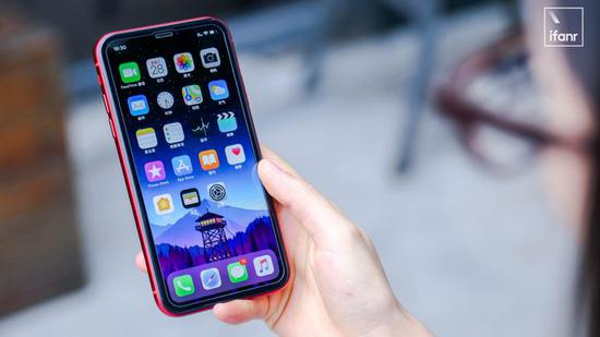 iphone xr还能用微信吗 SFcU-hpinrya8339794.jpg