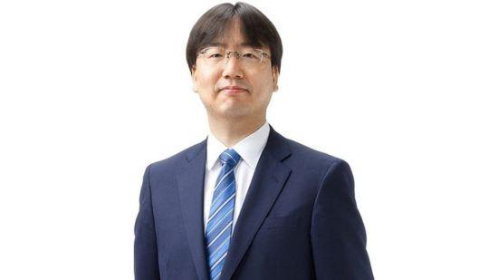 趣赢娱乐总代理 和奔驰S级一样有气场,两块12寸大屏 标配9AT,只要40万