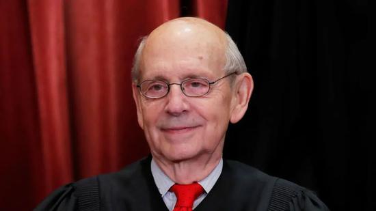 史蒂芬·布雷耶，美国最高法院的自由派大法官之一