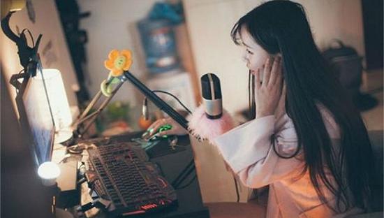 做主播的东北年轻人:我心不够狠,很难成为大主播