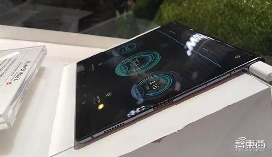 ▲华为的折叠屏手机