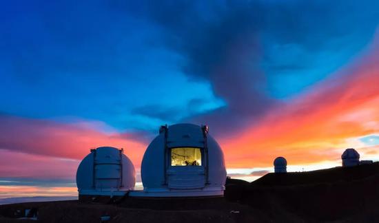 位于夏威夷的凯克望远镜