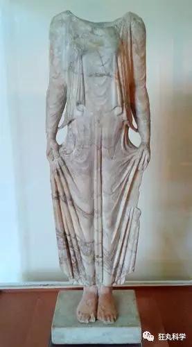 伊特拉斯坎文明的伊特鲁里亚战士，同样来自公元前5世纪。