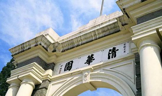 清华大学二校门,清华园内最具代表性的标志性建筑之一