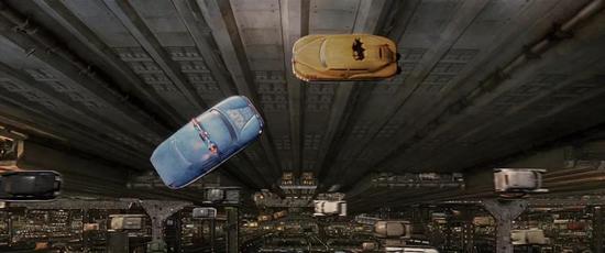 电影《第五元素》中在天上飞的汽车