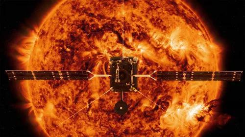 在日面前方飞行的太阳轨道器（艺术图）。（图片提供：航天器：ESA/ATG medialab；太阳：NASA/SDO/P。 Testa， CfA）