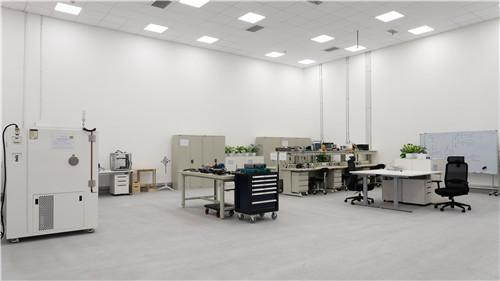 特斯拉上海研发创新中心——低压电子实验室 &nbsp;&nbsp;来源/中国经济周刊