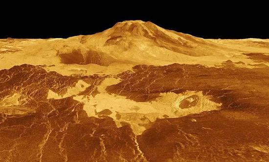 计算机生成的金星马特火山(Maat Mons,纵向比例放大),可以看到前景处的深色岩浆。