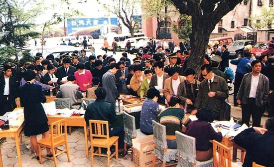 70年通訊簡史:今天熱衷遮蔽的中國人 曾那樣渴望溝通