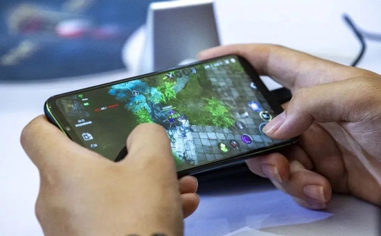 游戏|“卷不动”的游戏创业人：一边缺人，一边裁员