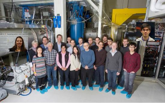 图&nbsp;|麻省理工学院的LIGO团队。LIGO项目由麻省理工学院和加州理工学院共同承担。（图片来源：MIT TECHNOLOGY REVIEW）