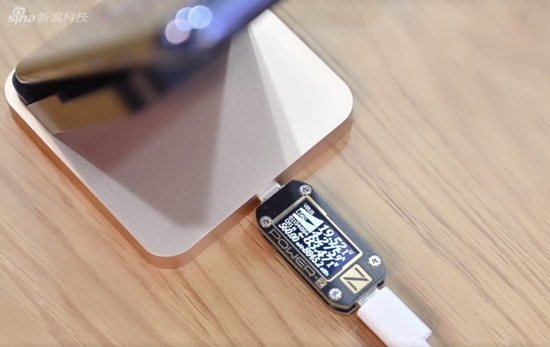 ▲ 小米发布的 80W 无线秒充,不知道最终命运如何。 图片来自:新浪数码