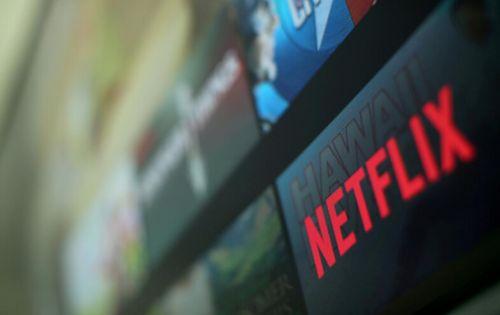 Netflix股价上涨逾8% 其市值首次突破千亿美元