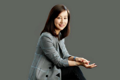 我终于认识了100位创投女神:徐新张泉灵等上榜
