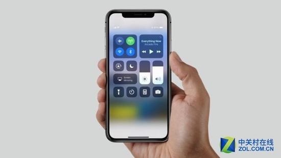 iPhone X