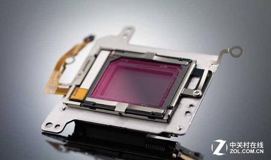 98年之前，传感器尺寸难以做大，而单个像素面积不能减小，提升像素有着极大工艺限制