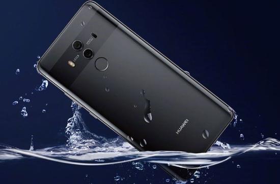 采用玻璃机身的华为Mate 10 Pro