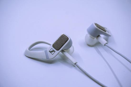 AMBEO SMART HEADSE耳机