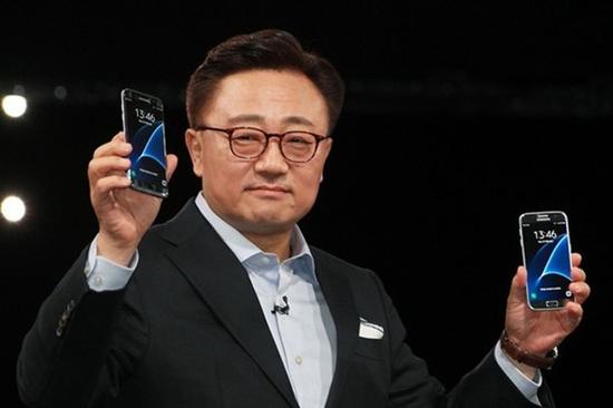 Ʒǰհ:ֻƷֵڴ?ͼƬphone Arena