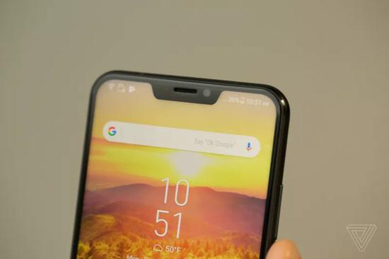 一大波刘海屏新机将发布 是创新匮乏还是未来