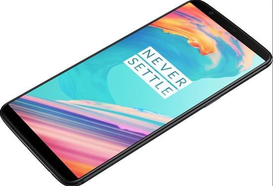7、LG V30 ,音乐爱好者的最佳选择。