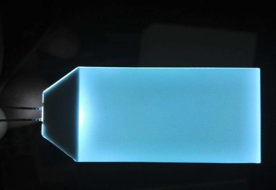 液晶产品的背光板&nbsp;目前市面上能见到的量子点电视基本都是被动发光的