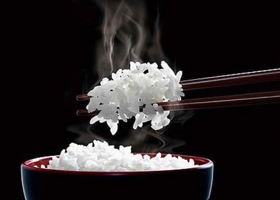 智能电饭煲:传统还是智能新旧电饭煲的区别到底在哪?
