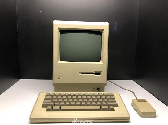 Macintosh 苹果电脑， 1984