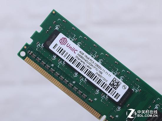 紫光制造的DDR3颗粒
