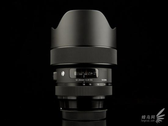 适马14-24mm f/2.8 HSM Art正面