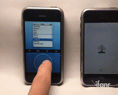 (初代 iPhone 的滚轮模式操作,图片来源:YouTube)