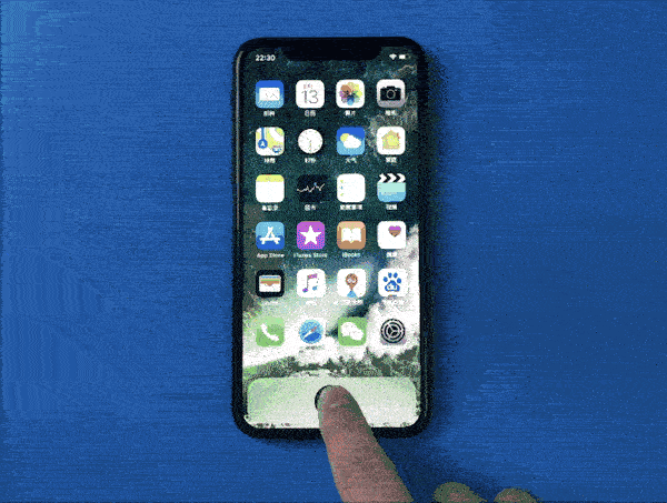 长按呼出Siri