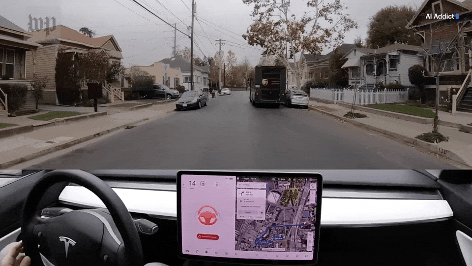 Tesla|特斯拉FSD系统测评:开上电车轨道,认不出停车标志,且差点撞上行人