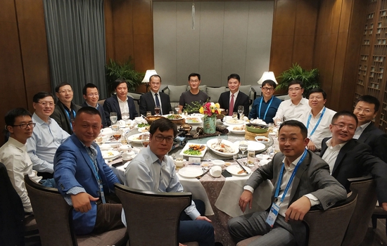 电子商务|派息式减持京东 腾讯大转舵