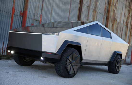等不及了!特斯拉粉丝把福特F-150外观改造成Cybertruck