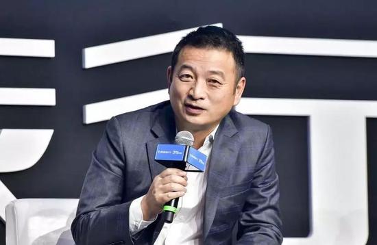 亚洲城cc88手机登录-这个画家说:堆一屋子钱,人还怎么活得下去?