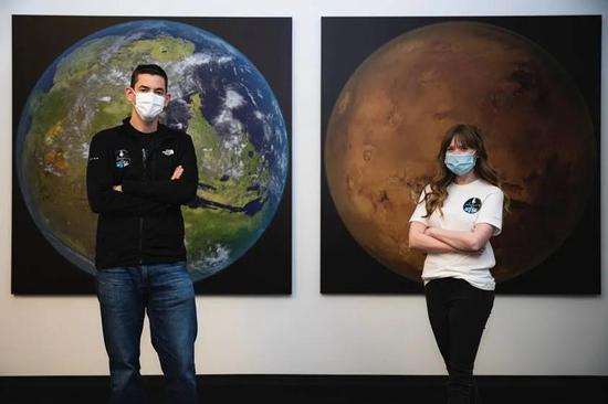 SpaceX第2位全民太空任务宇航员官宣 她将环绕地球运行5天