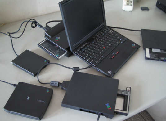 2000年，ThinkPad X系列的首个型号正式出现—X20。（图片来源于网络）