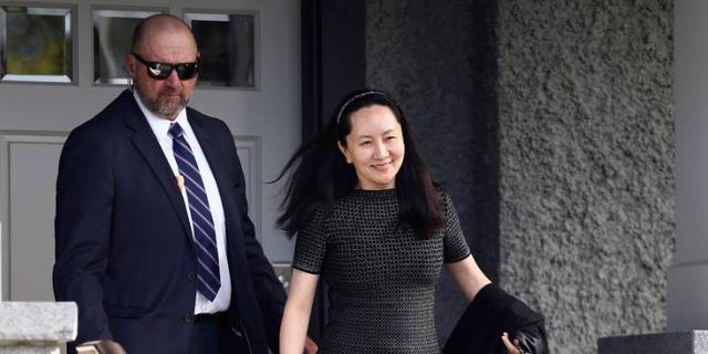 孟晚舟图片,孟晚舟图片对比