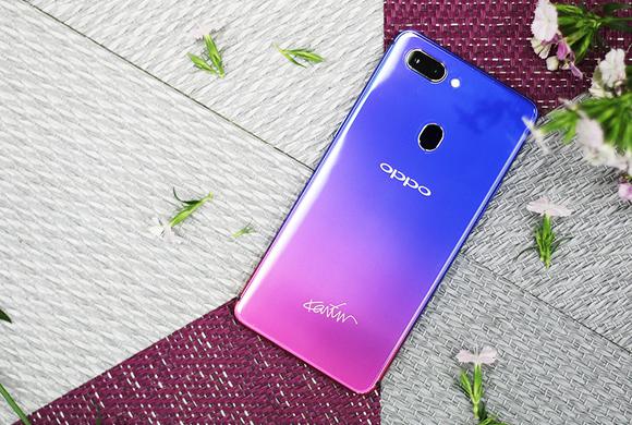  OPPO R15 Nebula Special Edition