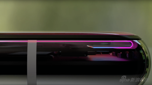 iPhone X能藏起下巴,是因为他们用了这种成本很高的“屏幕折叠”方案