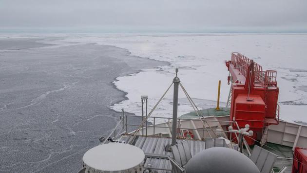 不断变薄的北极海冰：浮冰厚度连量尺第一刻度都不到浮冰北极海冰